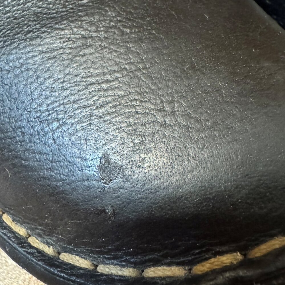 Born Tasseled Black Leather Slip On Clog Shoes - Picture 2 of 9